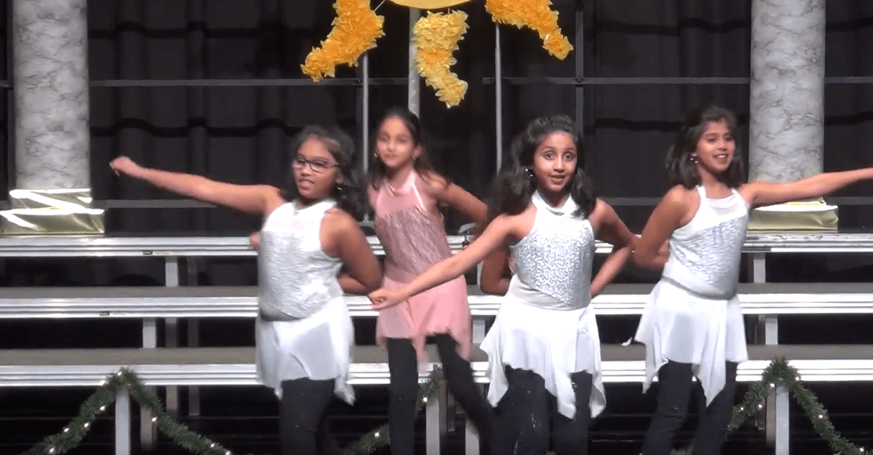 Metro Singaris Group Dance at 2020 Pongal Celebration